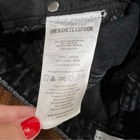 One Teaspoon High Waist Bandit Shorts Size 25 - Picture 6 of 9